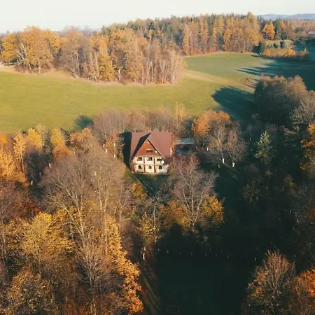 Frühstückspension Lesniczowka Pod Sniezka