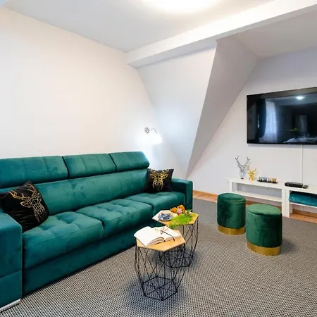 Bed and Breakfast Lesniczowka Pod Sniezka 3*