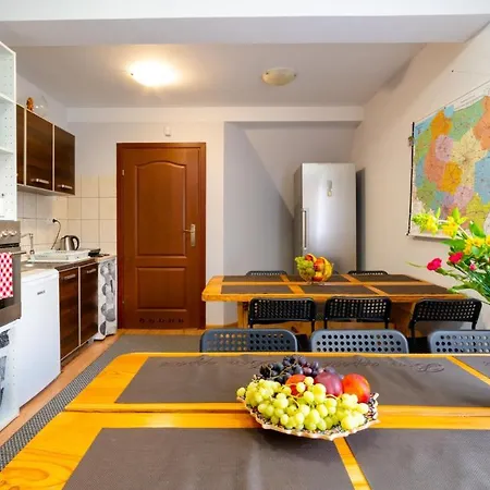 Lesniczowka Pod Sniezka Bed and Breakfast 3*