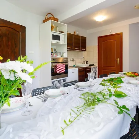 Lesniczowka Pod Sniezka Bed and Breakfast Bukowiec (Lower Silesia)