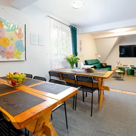 Lesniczowka Pod Sniezka Bed and Breakfast