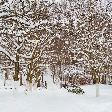 Lesniczowka Pod Sniezka Bed and Breakfast 3*