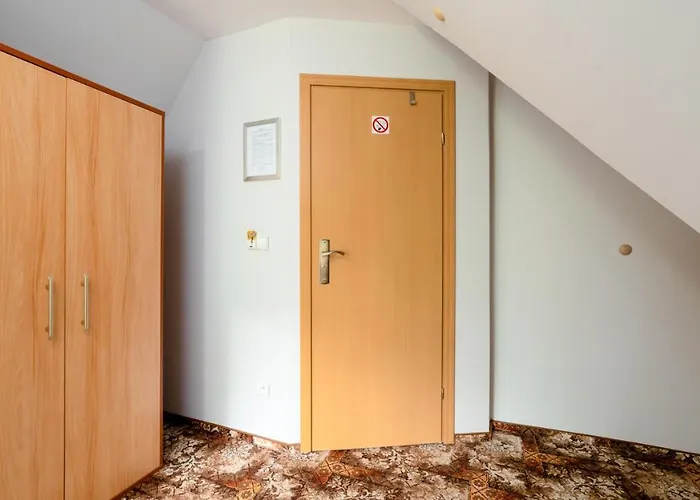 Lesniczowka Pod Sniezka Bed & Breakfast Bukowiec (Lower Silesia)