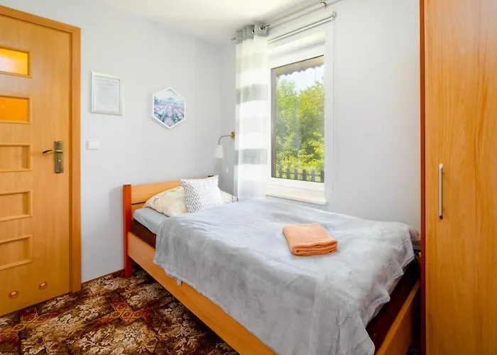 Bed & Breakfast Lesniczowka Pod Sniezka 3*