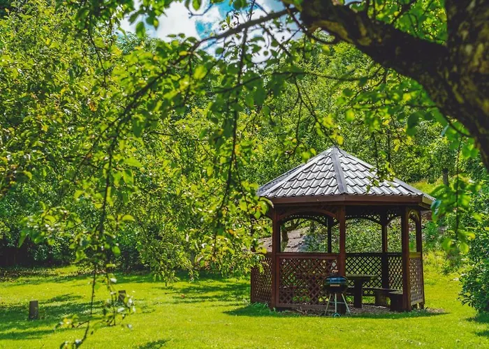 Lesniczowka Pod Sniezka Bukowiec (Lower Silesia)